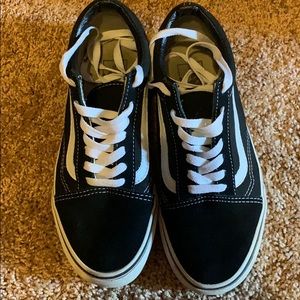 Black and white classic vans